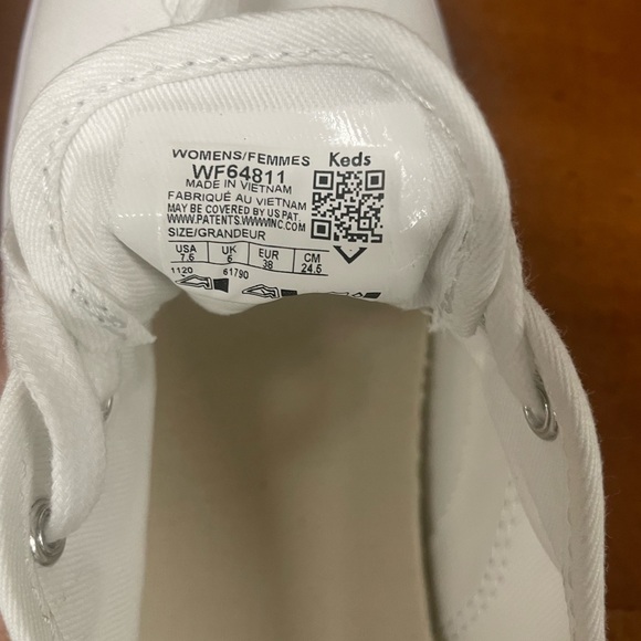 Keds Champion OC White Sneaker. - Picture 8 of 8